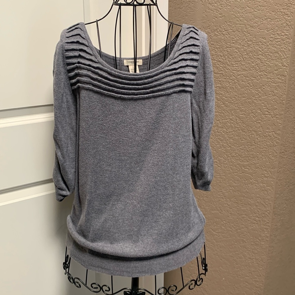 Vertigo Paris Gray Scoop Neck Sweater